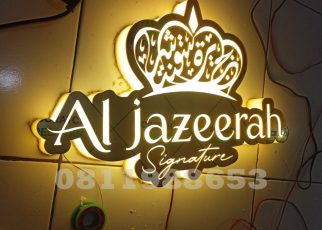 Neon box huruf timbul akrilik custom desain eksklusif untuk branding usaha