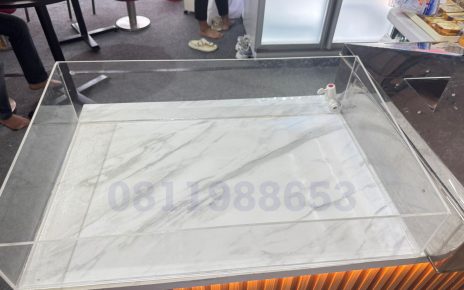 bak akrilik transparan untuk es batu box akrilik bening ukuran besar wadah akrilik cafe modern ice bin akrilik custom container akrilik transparan box akrilik display makanan bak akrilik food grade tempat es batu akrilik cafe wadah akrilik bening premium acrylic box clear container